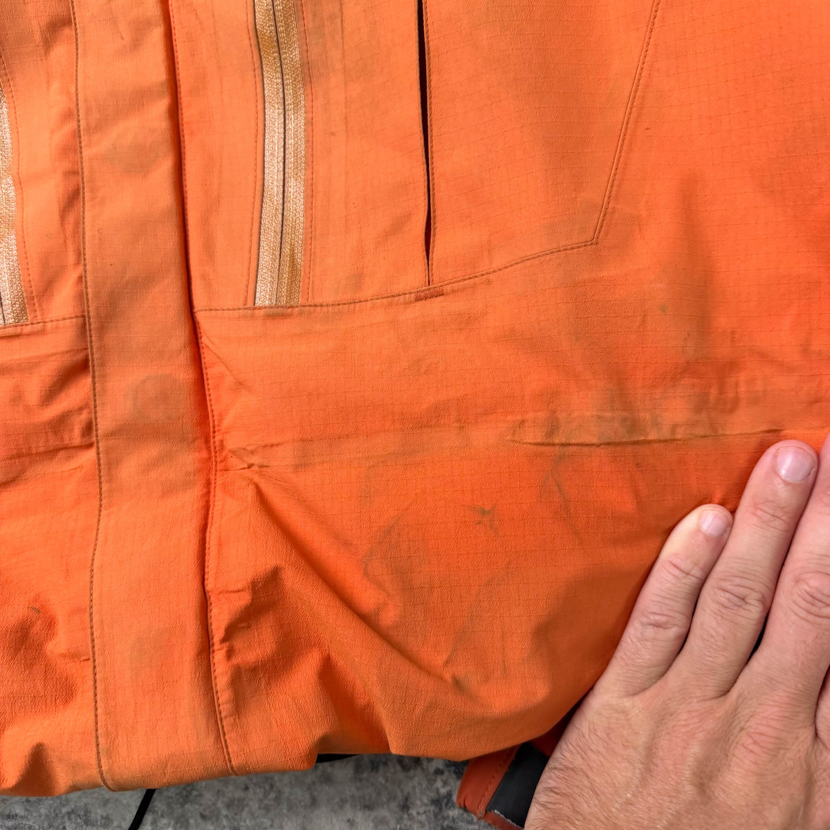 Vintage Arc'teryx Alpha SV Goretex Shell Jacket (M)