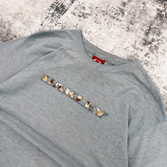 Oakly Graphic T-shirt (L)