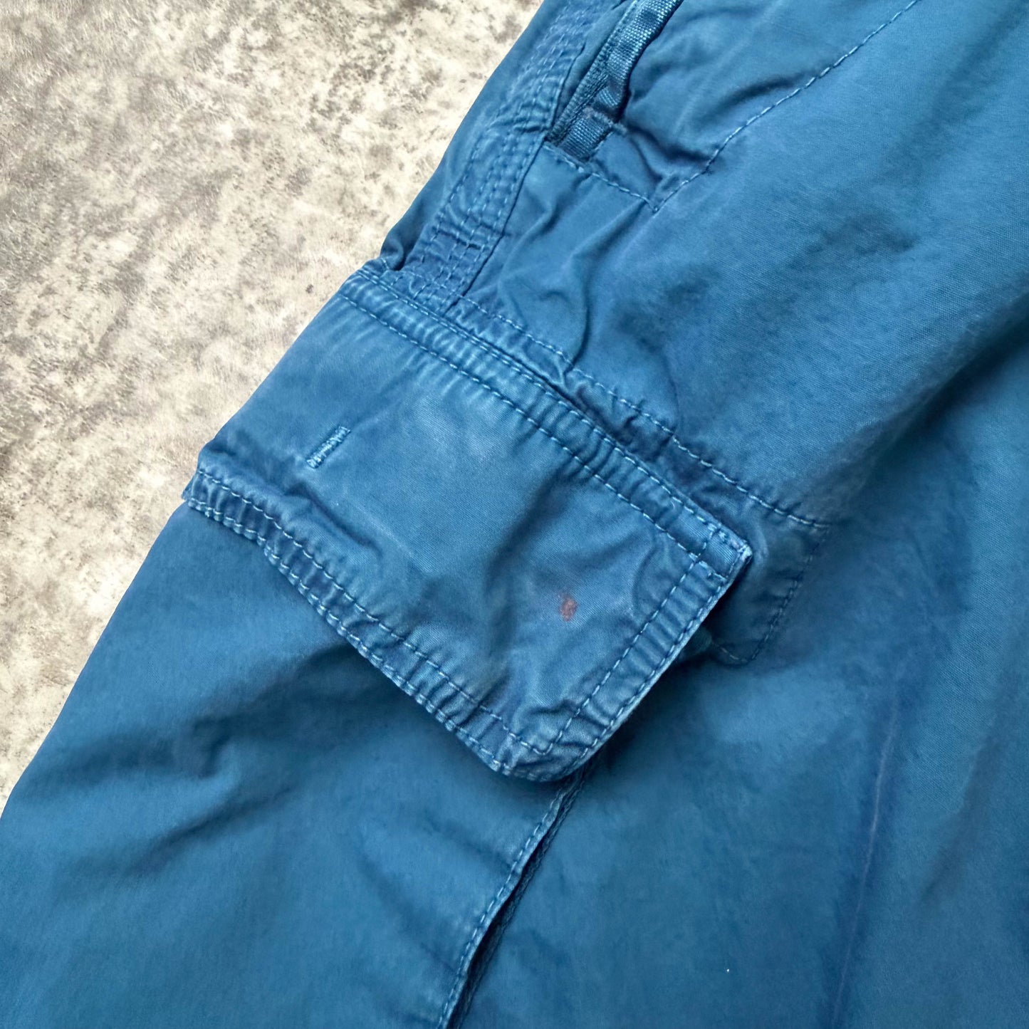 Stone Island Cargo Shorts (W32)