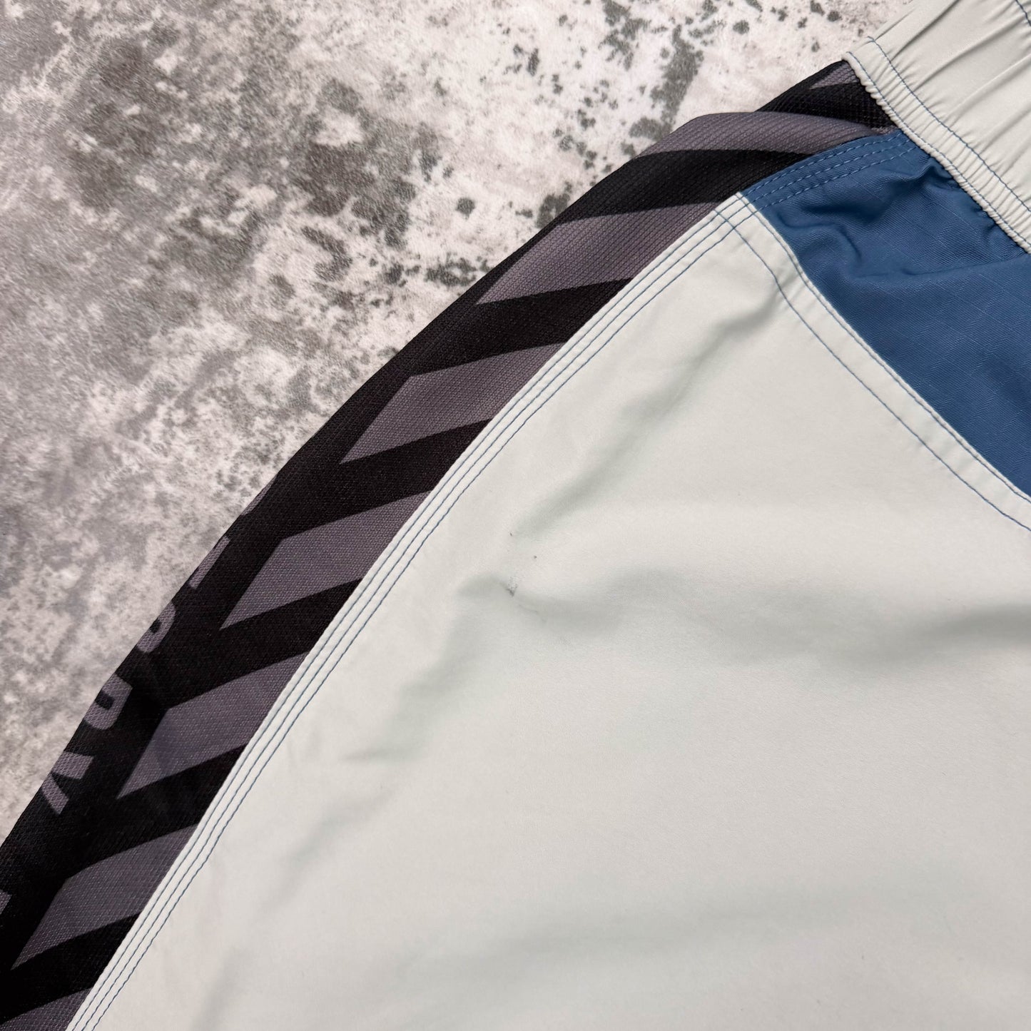 Vintage Oakley Software MTB Factory Pilot Shorts (S)