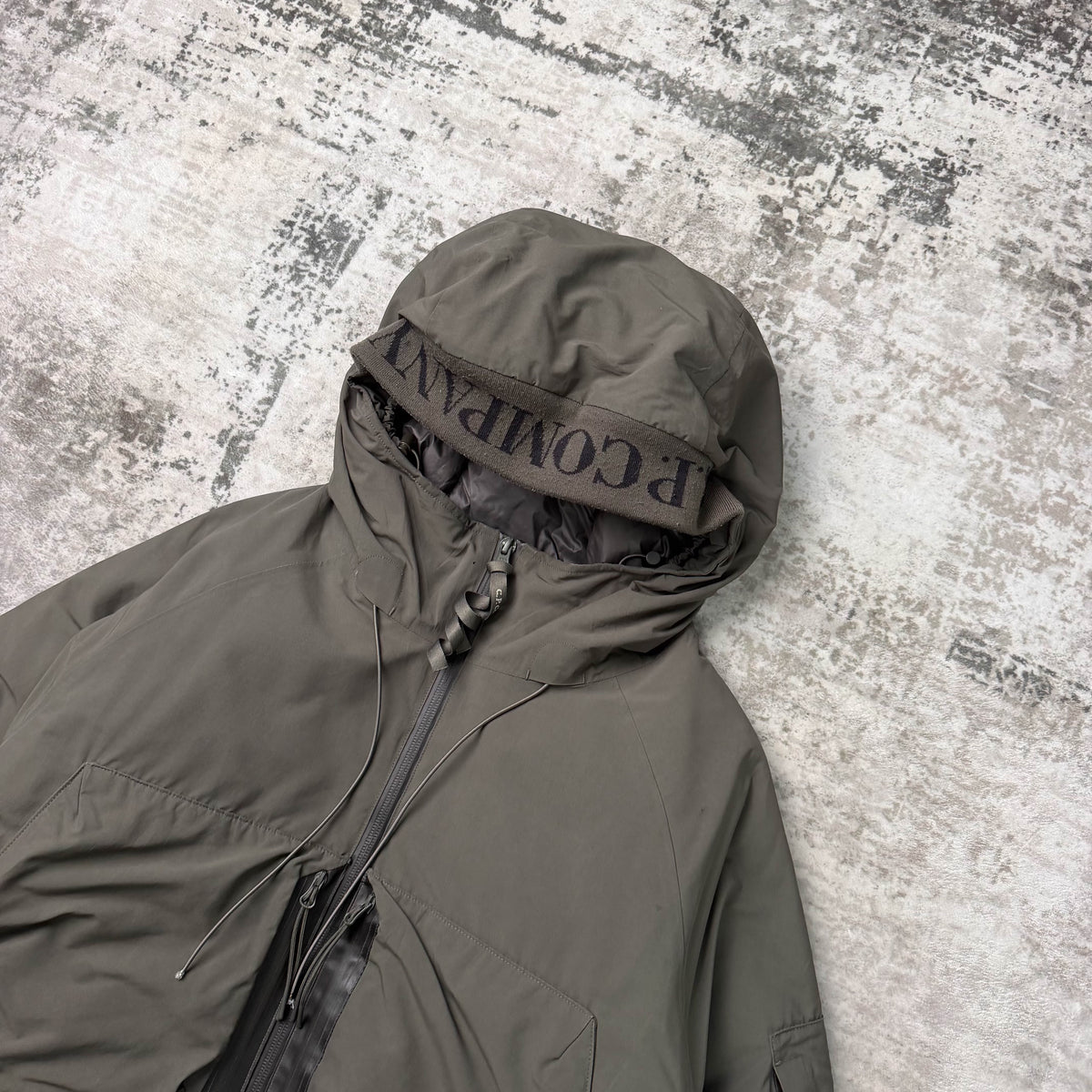 CP Company Micro M (R) Down Jacket (M)