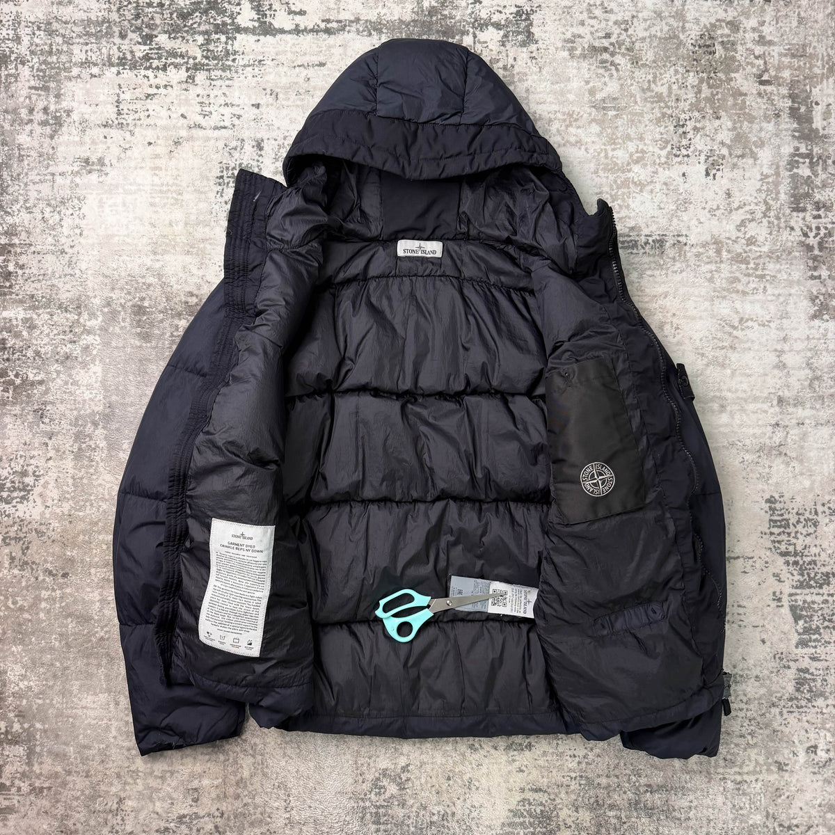 Stone Island Garment Dyed Crinkle Reps Puffer Jacket (L)