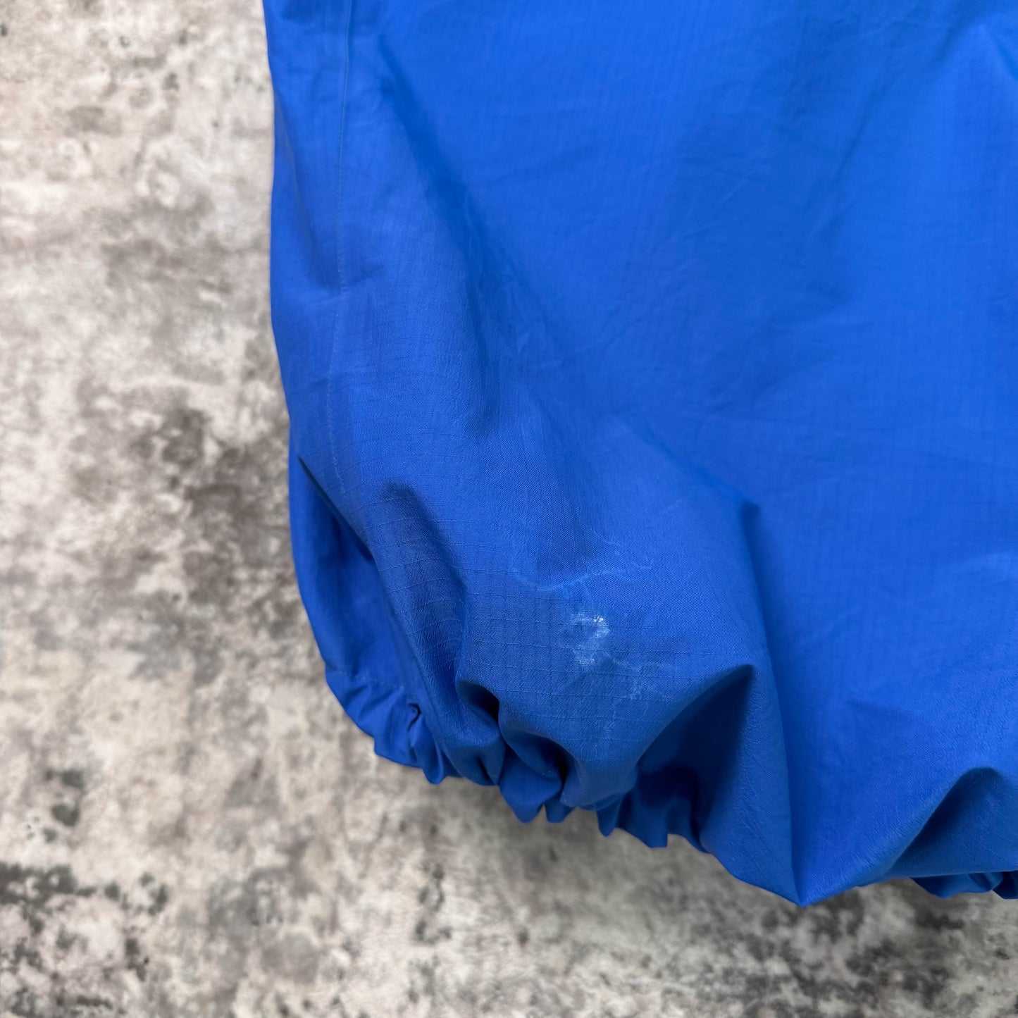 Vintage Arc'teryx Beta AR Gore-tex Shell Jacket (M)