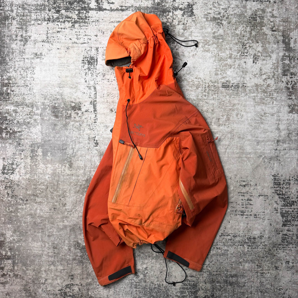 Vintage Arc'teryx Alpha SV Goretex Shell Jacket (M)