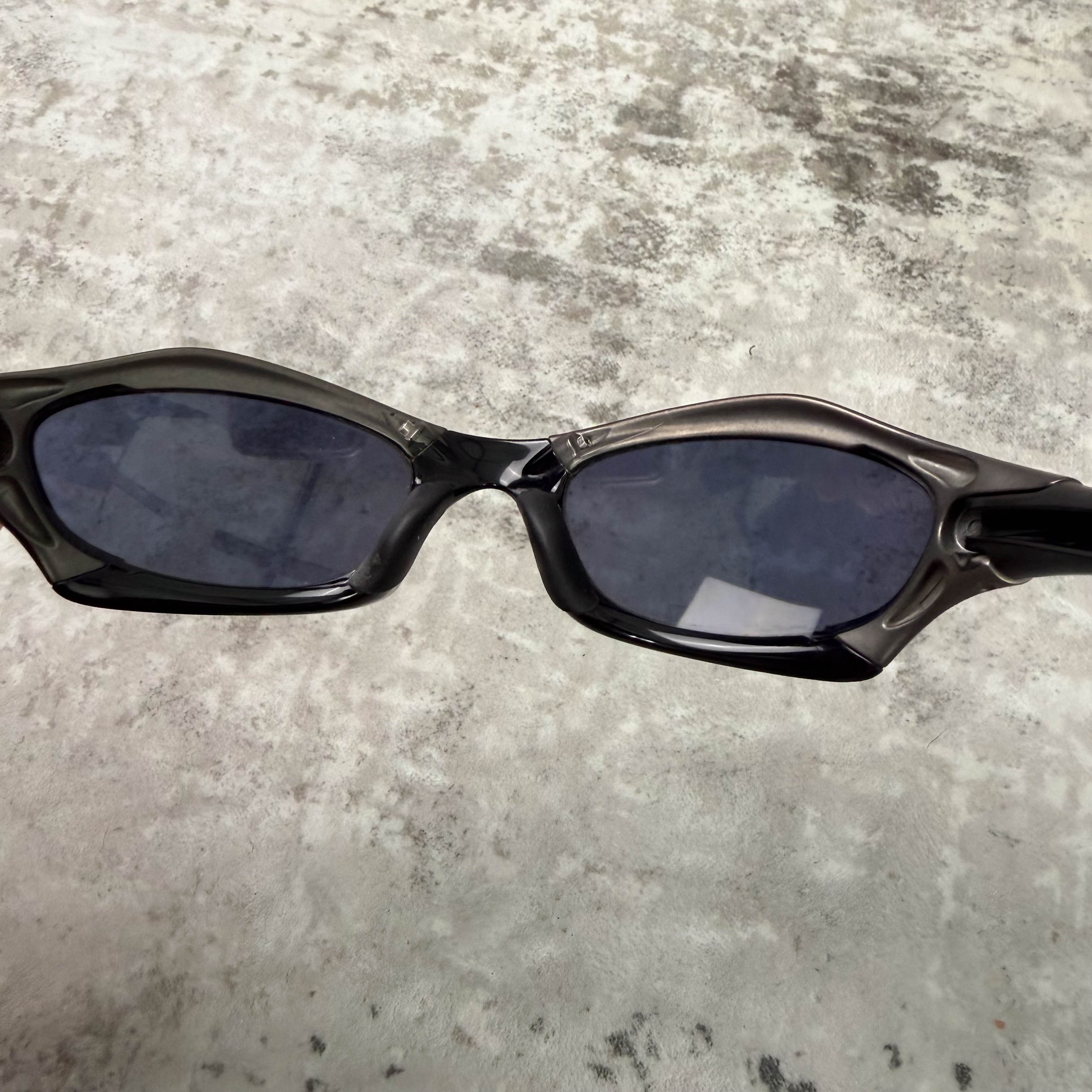 Vintage Oakley Splice Gunmetal Grey Sunglasses – ARCHIVE 89