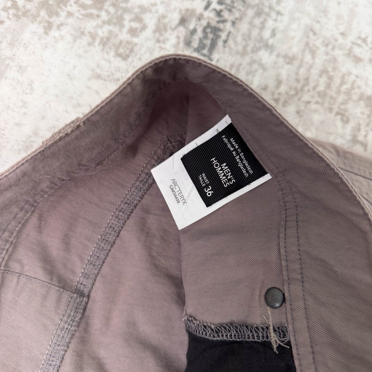 Arc'teryx Bastion Cargo Shorts (W36)