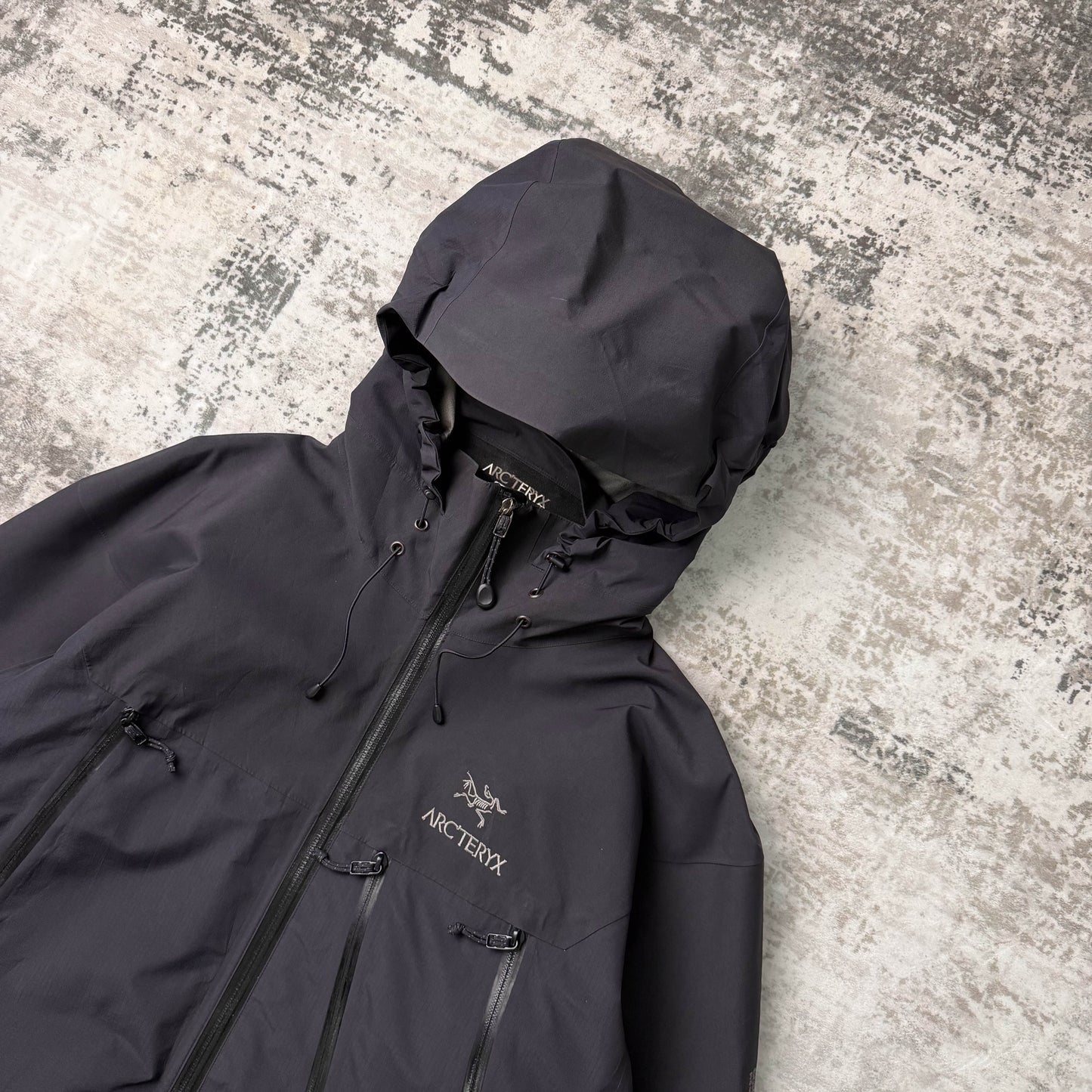 Arc'teryx Theta AR Gore-tex Shell Jacket (L)