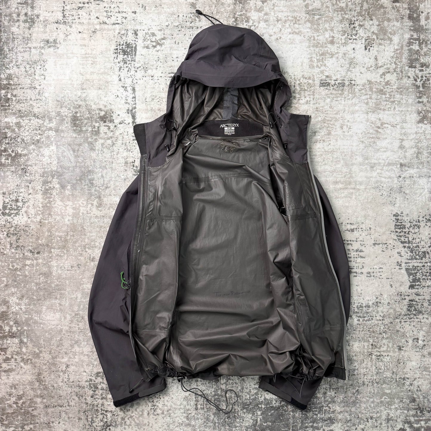 Arc'teryx Alpha SL Gore-tex Shell Jacket (M)