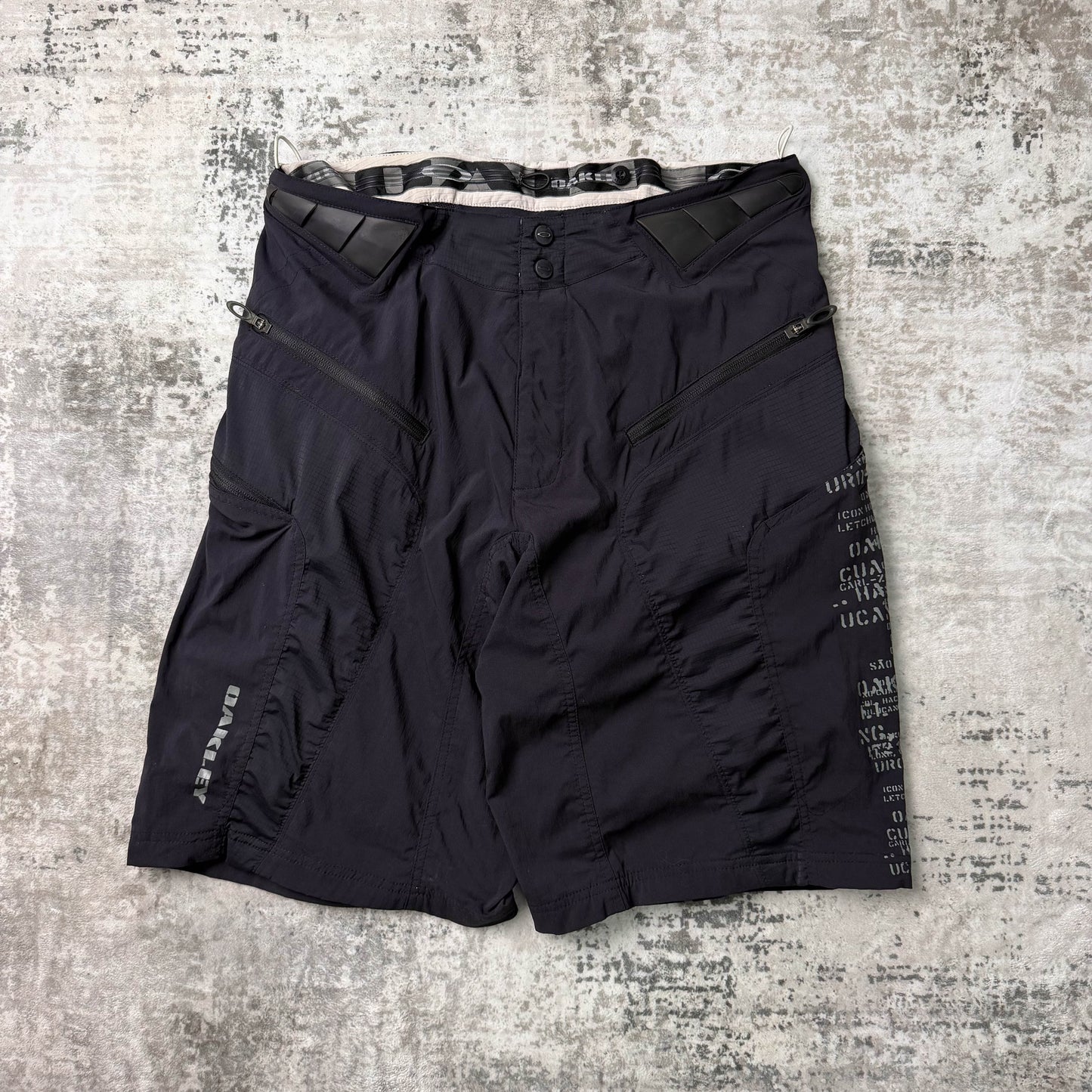 Vintage Oakley MTB Tactical Shorts (L)