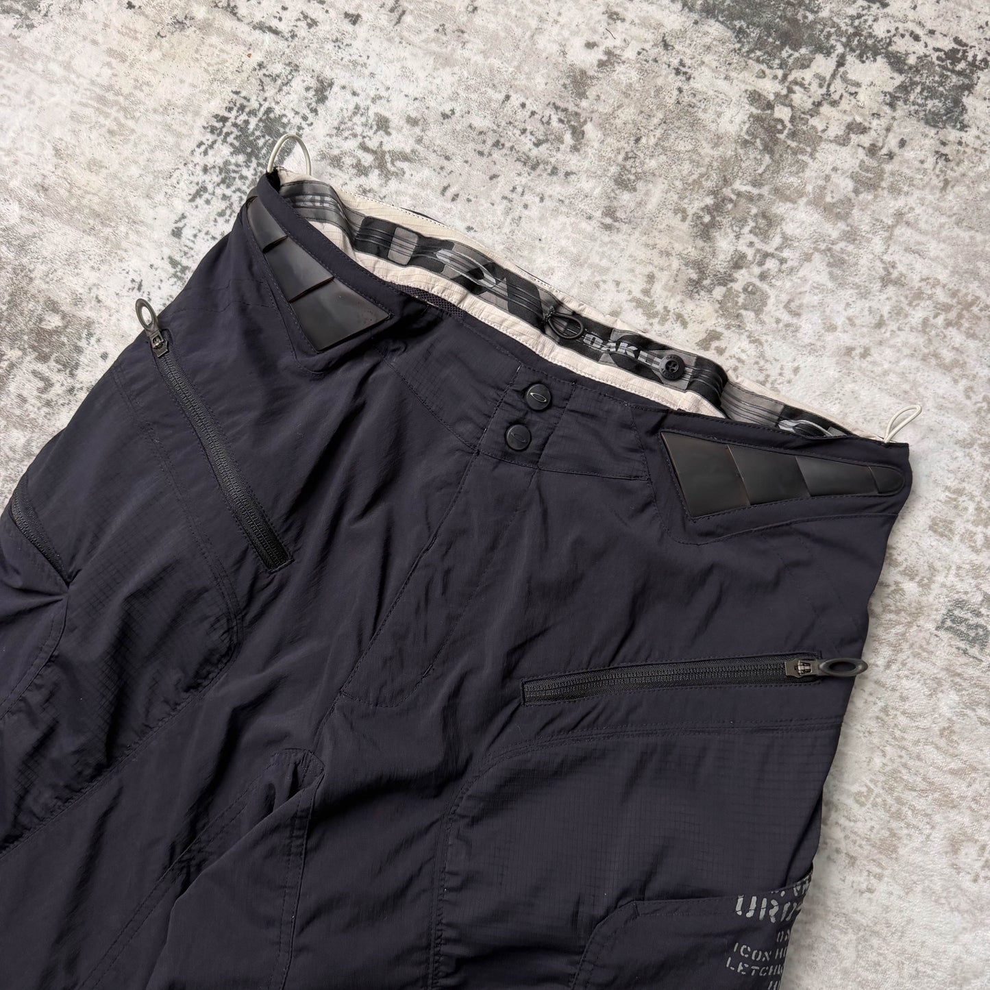 Vintage Oakley MTB Tactical Shorts (L)