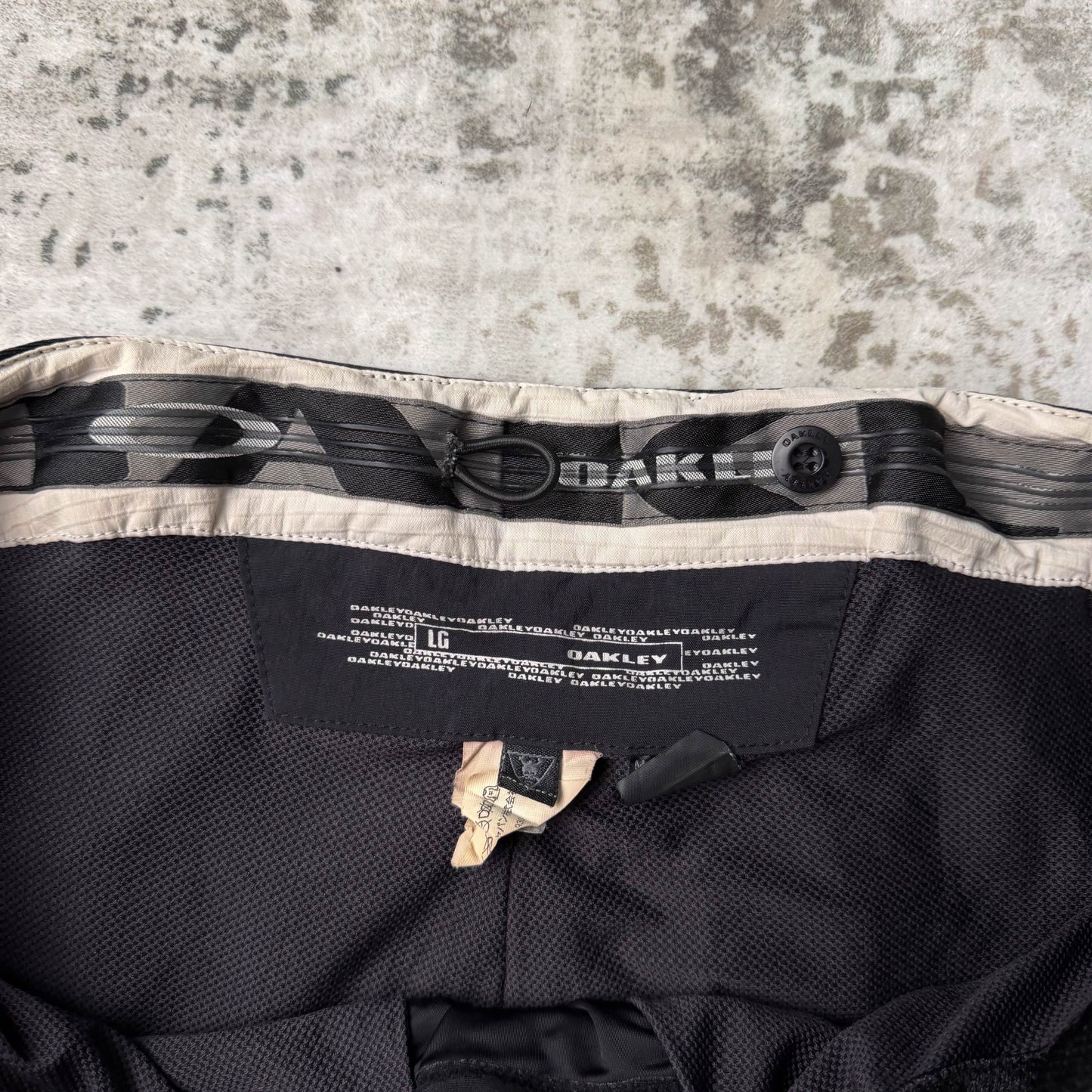 Vintage Oakley MTB Tactical Shorts (L)