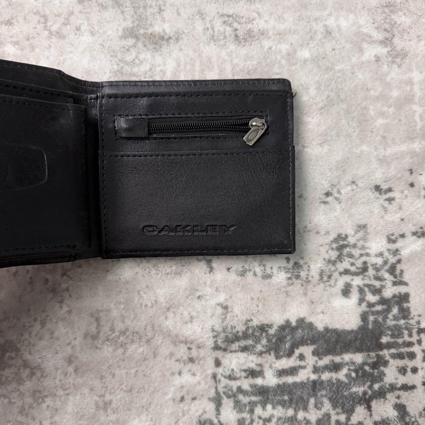 Vintage Oakley Nebula Graphic Wallet