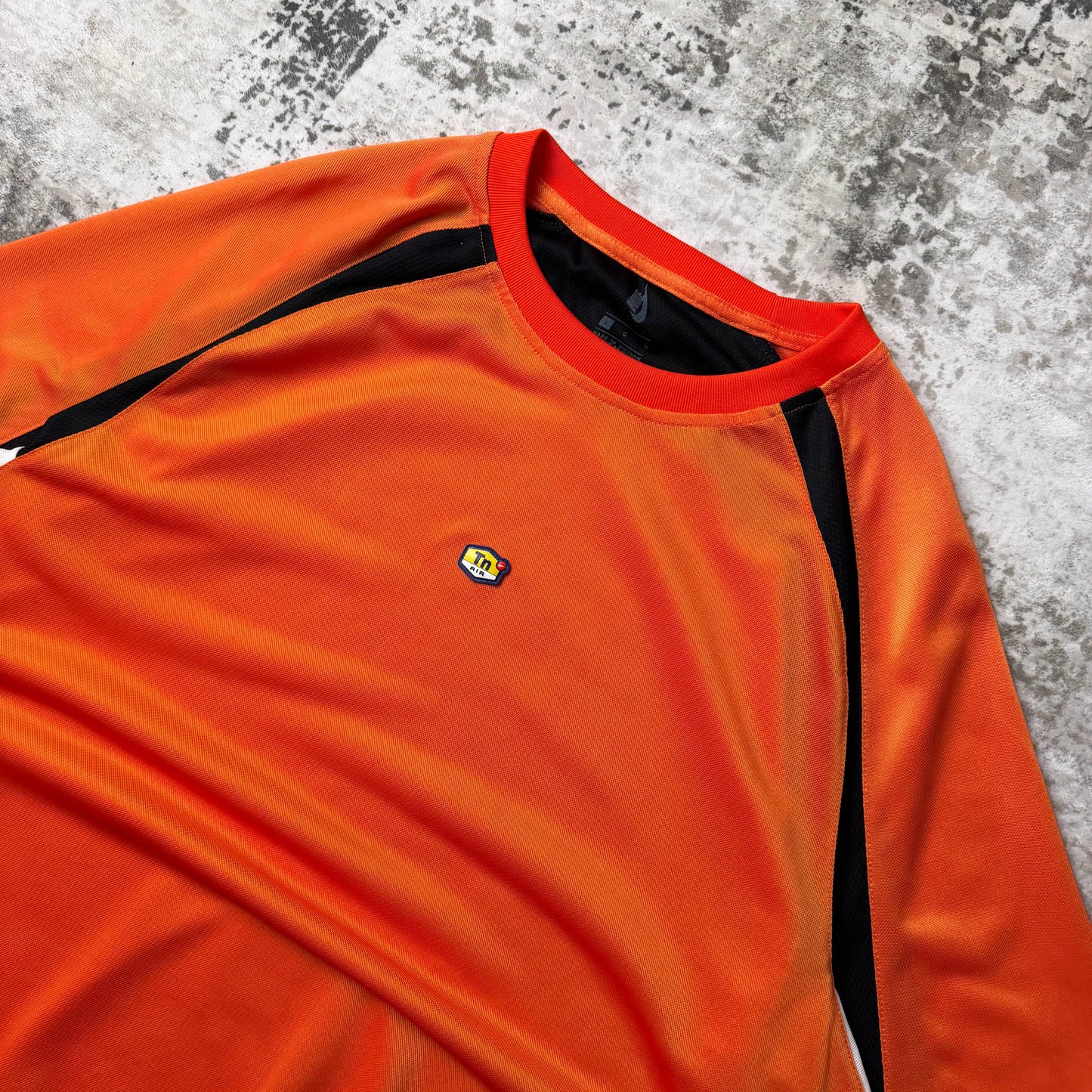 Nike TN Centre Logo T (L)