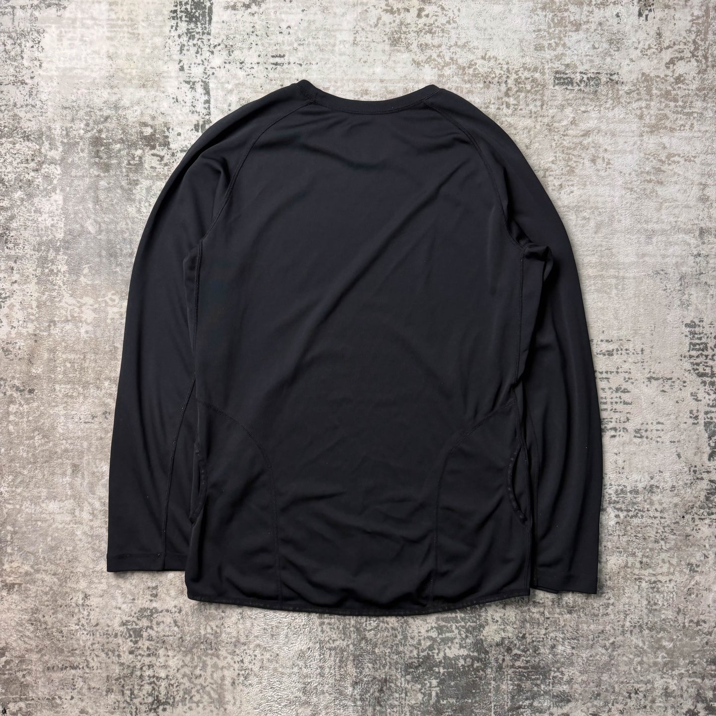 And Wander Power Dry Longsleeve  (XL)