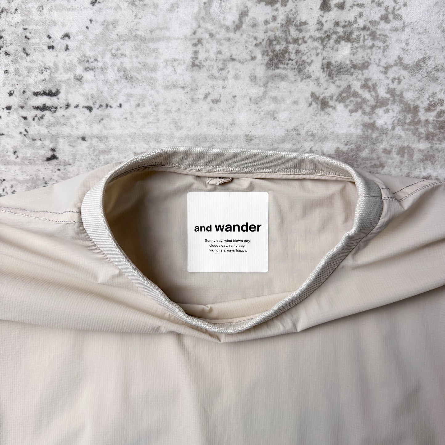 And Wander Pertex Wind Longsleeve Pullover (L)