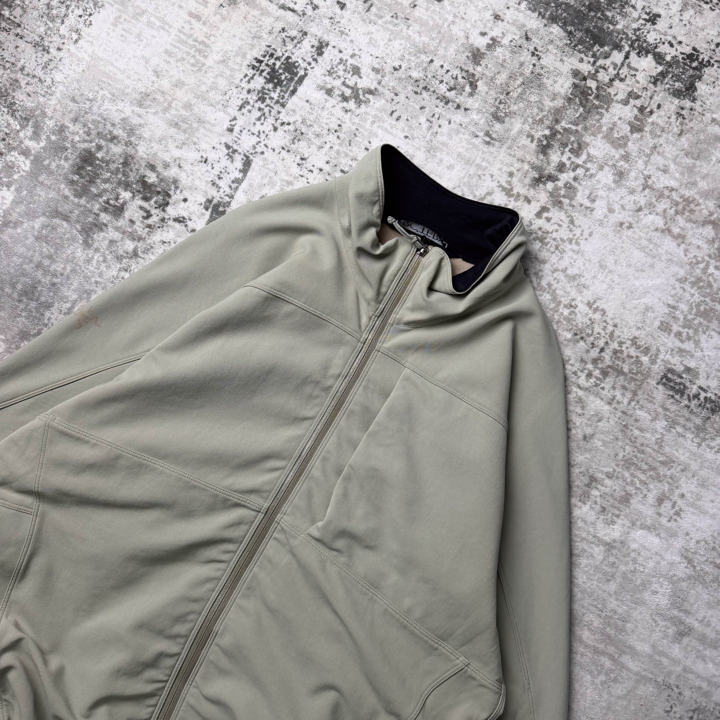 Vintage Arc'teryx Gamma AR (L)