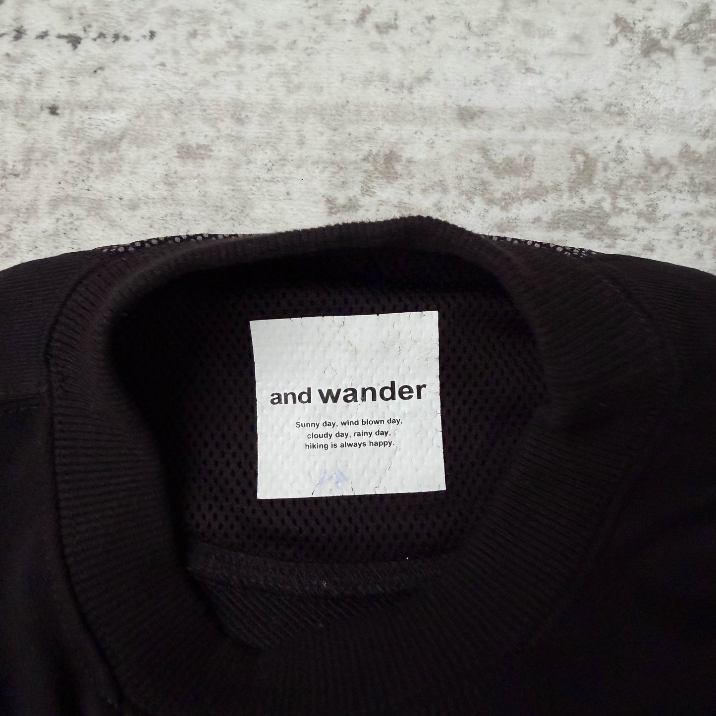 And Wander Light Crew Neck (S)