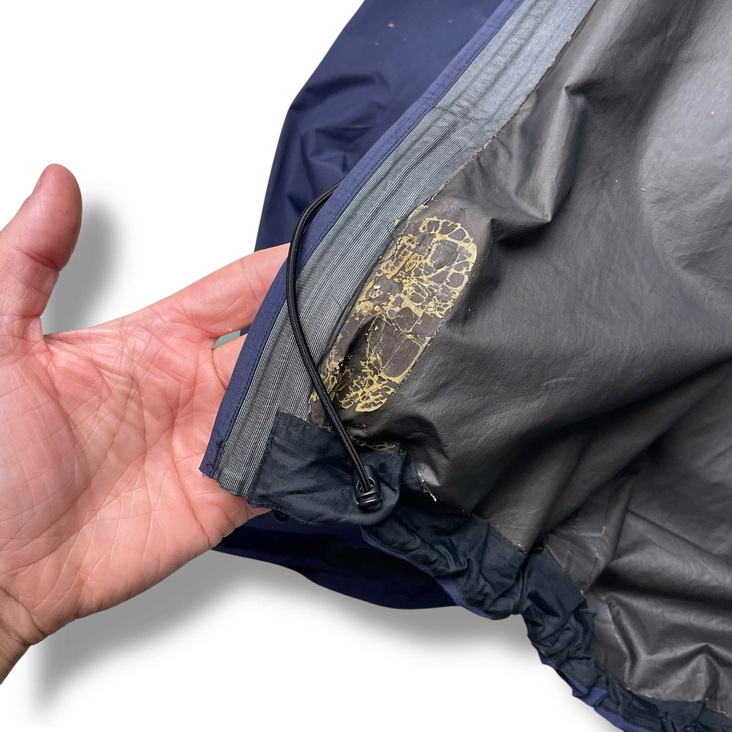 Vintage Arc’teryx Paclite Gore-tex Jacket (L)