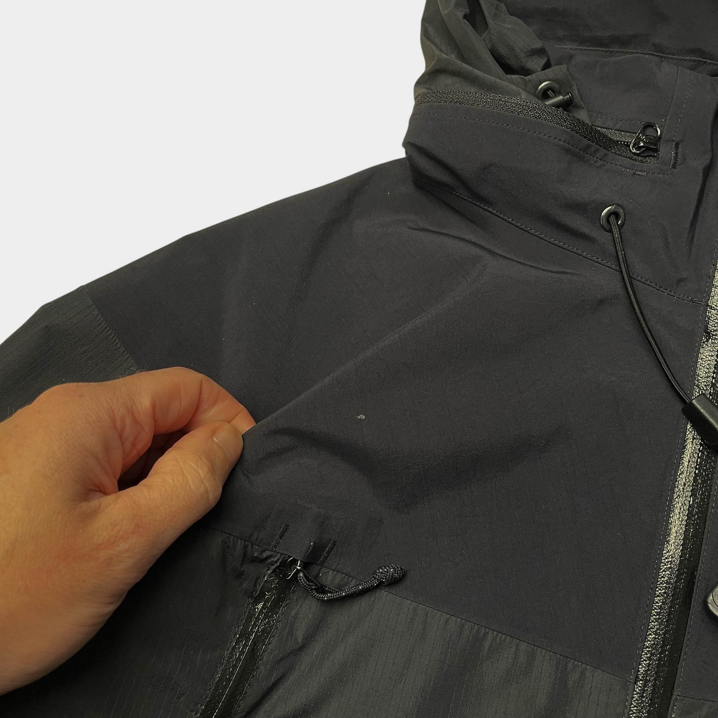 Vintage Womens Arc'teryx Beta SL Gore-tex Shell Jacket  (L)