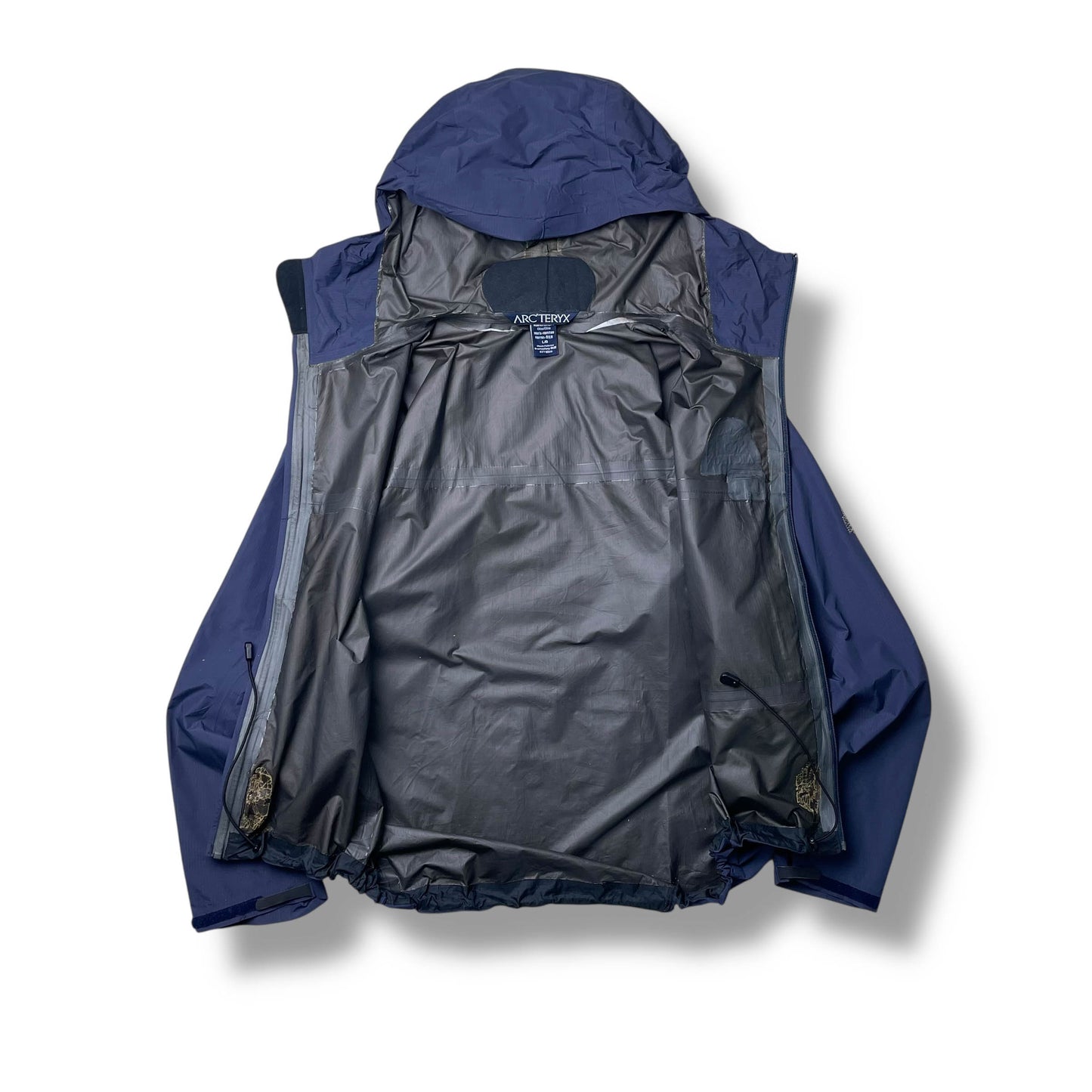 Vintage Arc’teryx Paclite Gore-tex Jacket (L)