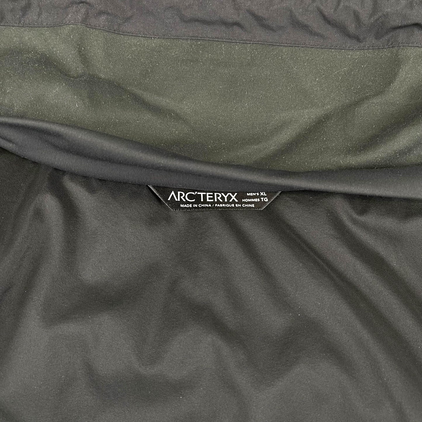 Arc'teryx Fission SV (XL)