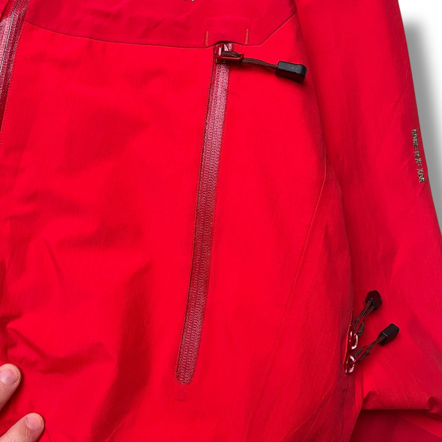 Vintage Arc'teryx Beta AR Gore-tex Shell Jacket (L)