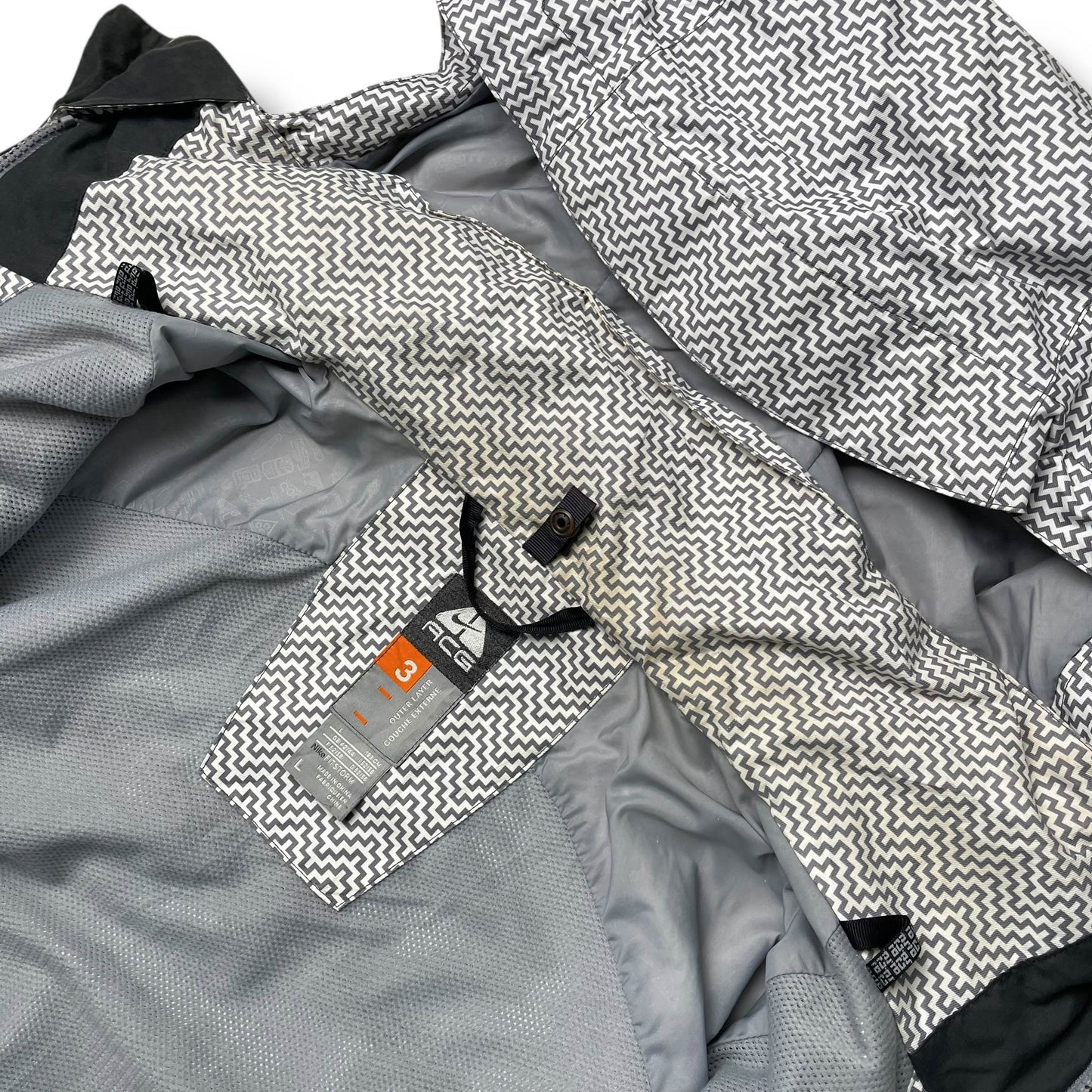Vintage Nike ACG Geometric Ski Parka (L)