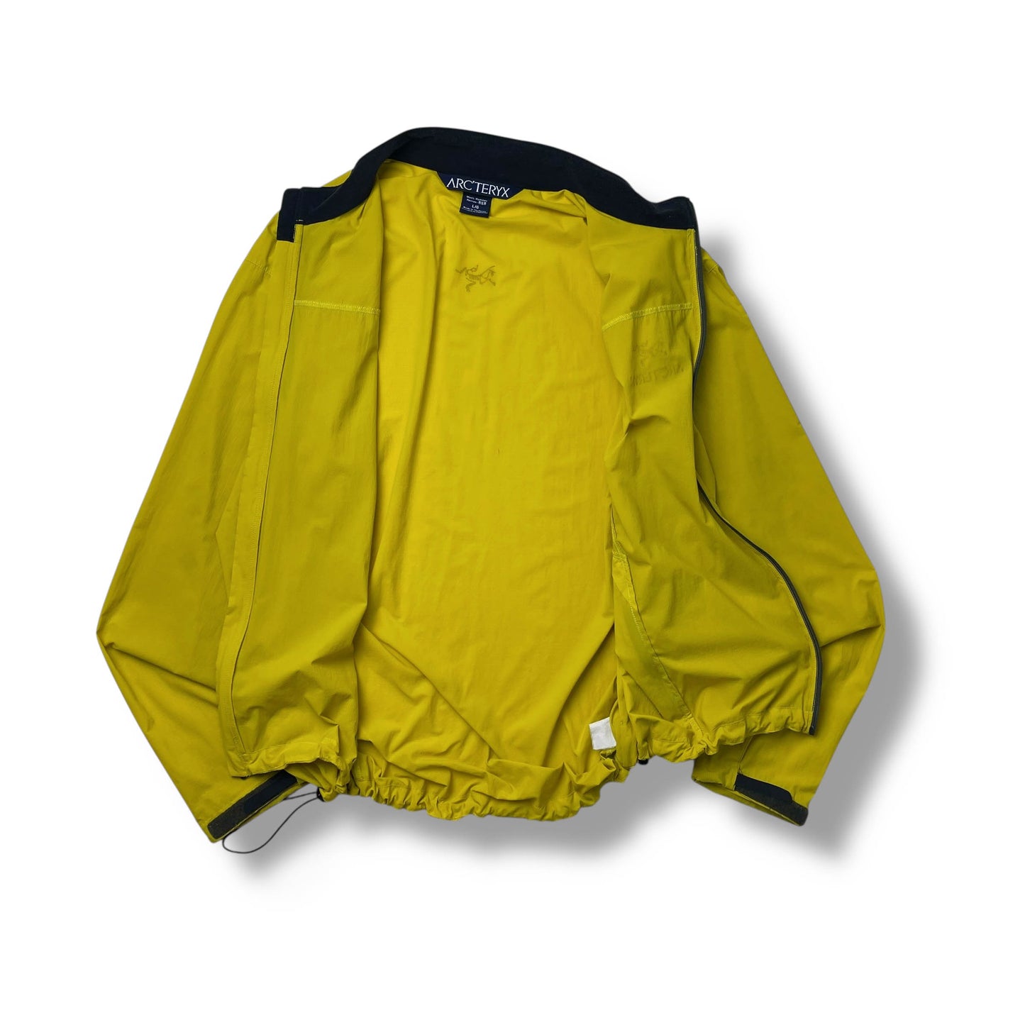 Vintage Arc'teryx wind shell (L)