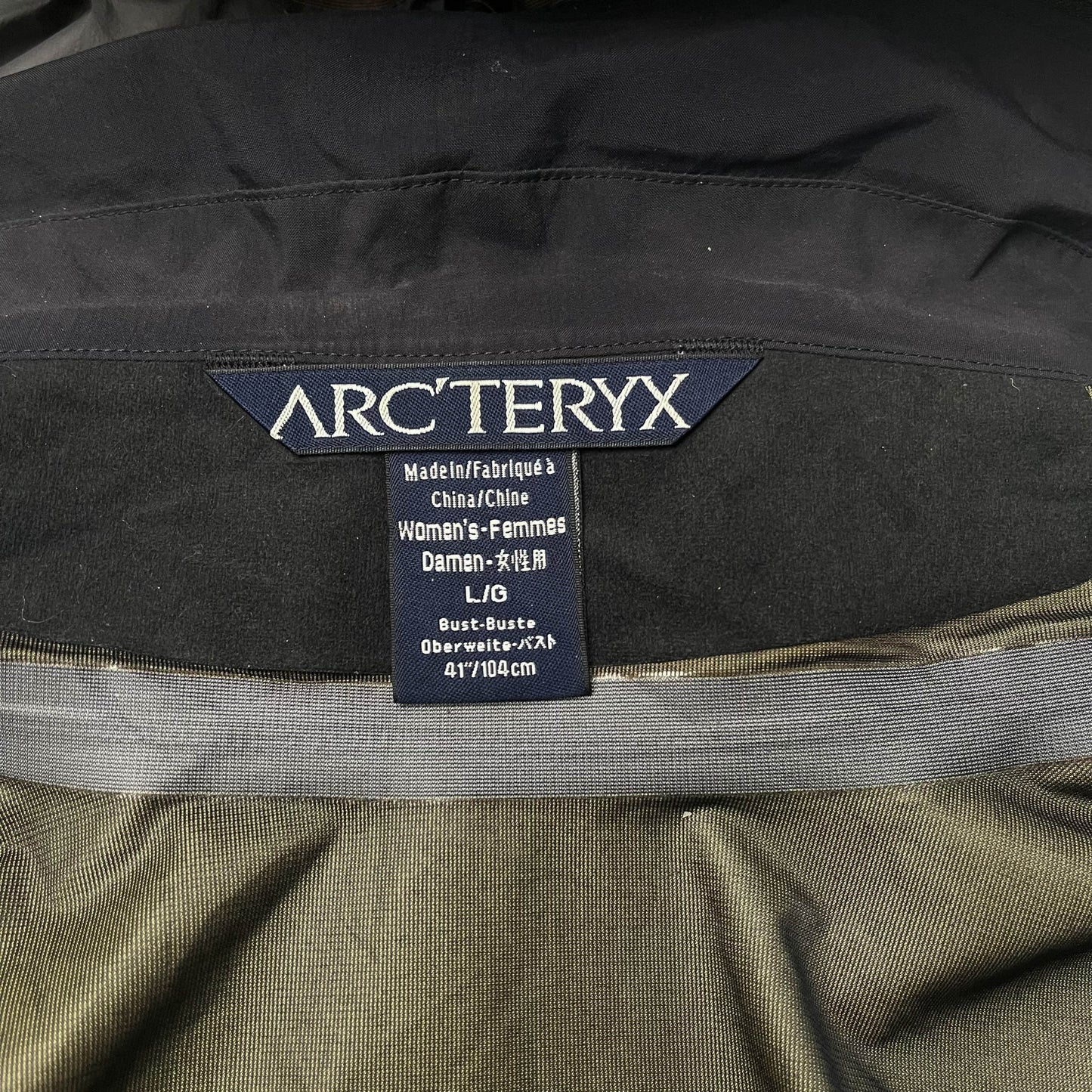 Vintage Womens Arc'teryx Beta SL Gore-tex Shell Jacket  (L)