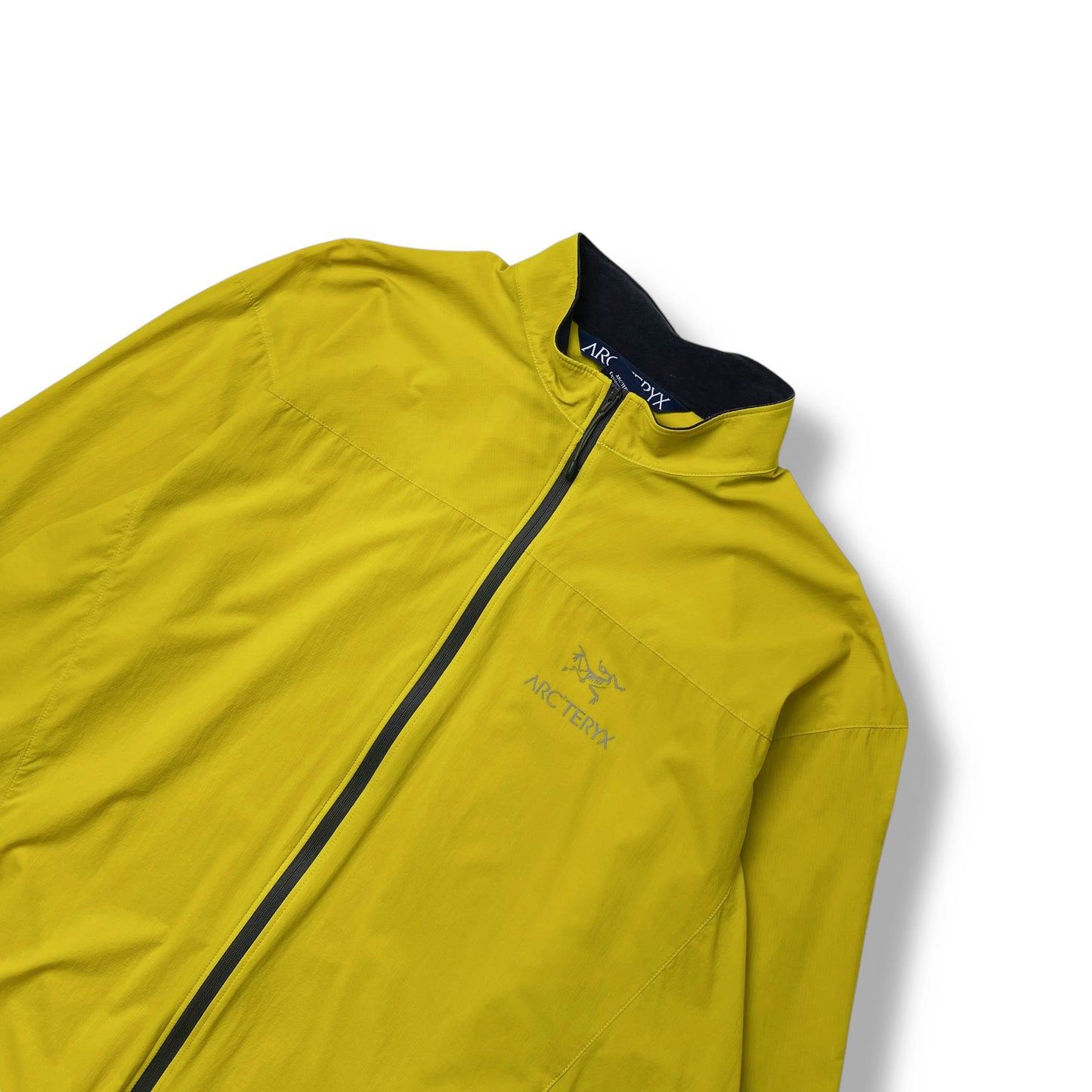 Vintage Arc'teryx wind shell (L)