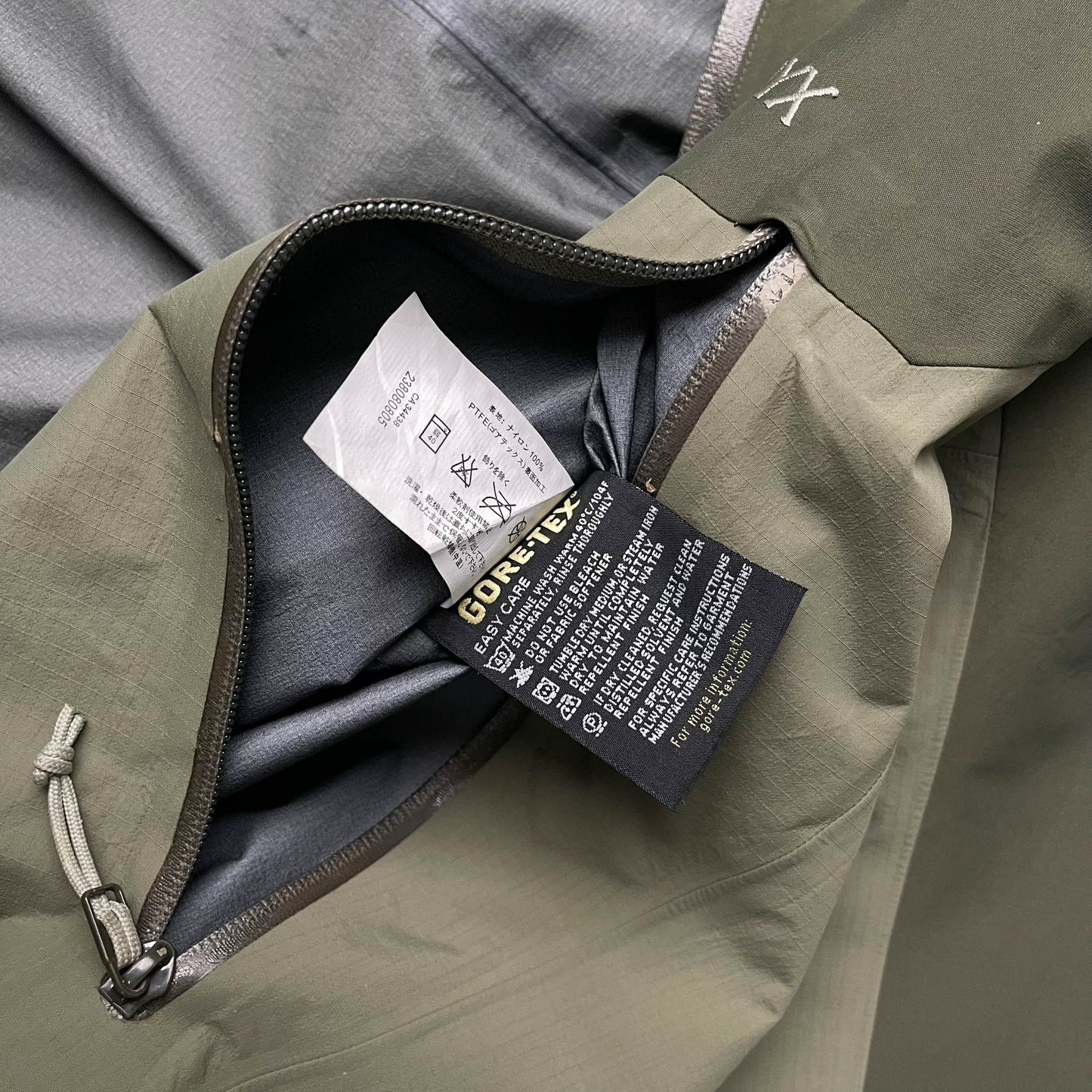 Arc'teryx Theta AR Gore-tex Shell Jacket (M)