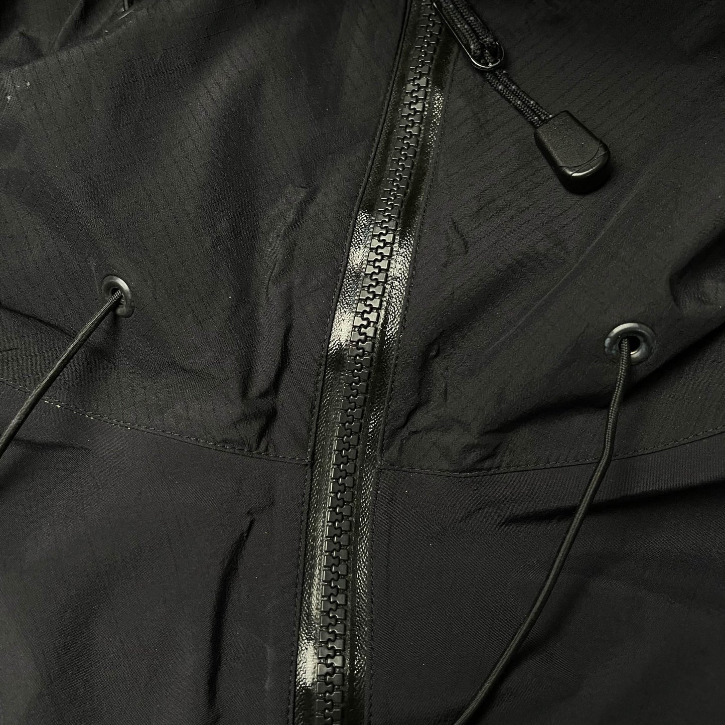 Vintage Arc'teryx Alpha SV Gore-tex Shell Jacket (L)