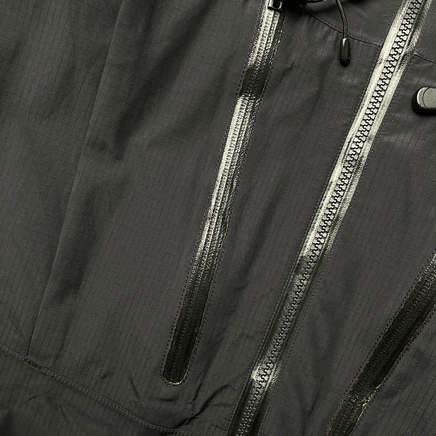Vintage Arc'teryx Alpha SV Gore-tex Shell Jacket (L)