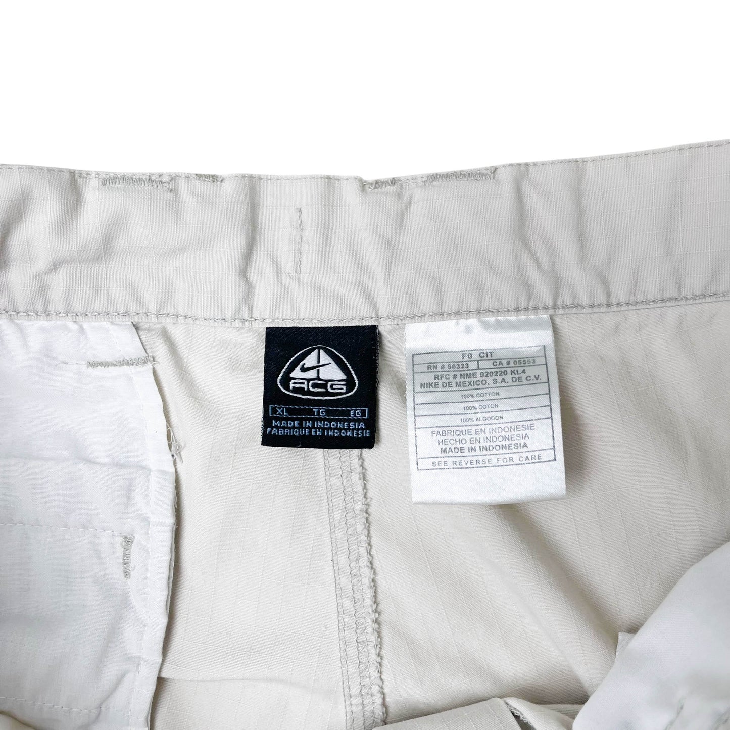 Vintage Nike ACG Cargo Pants (XL)