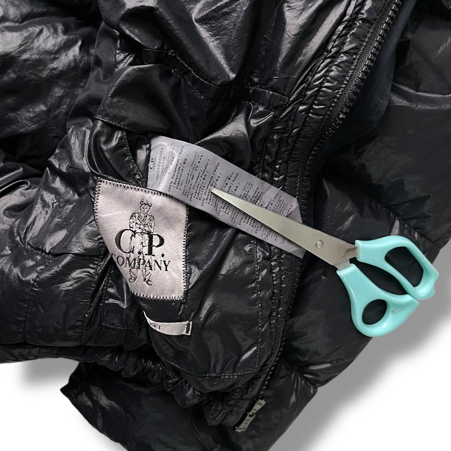 CP Company D.D Shell Puffer Jacket (XL)