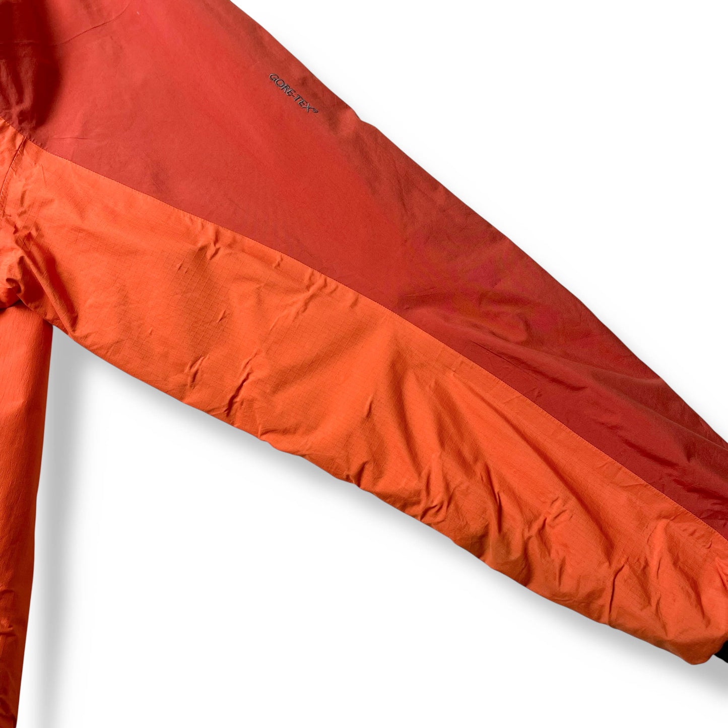 Vintage Arc’teryx Fission AR Gore-tex Jacket (L)
