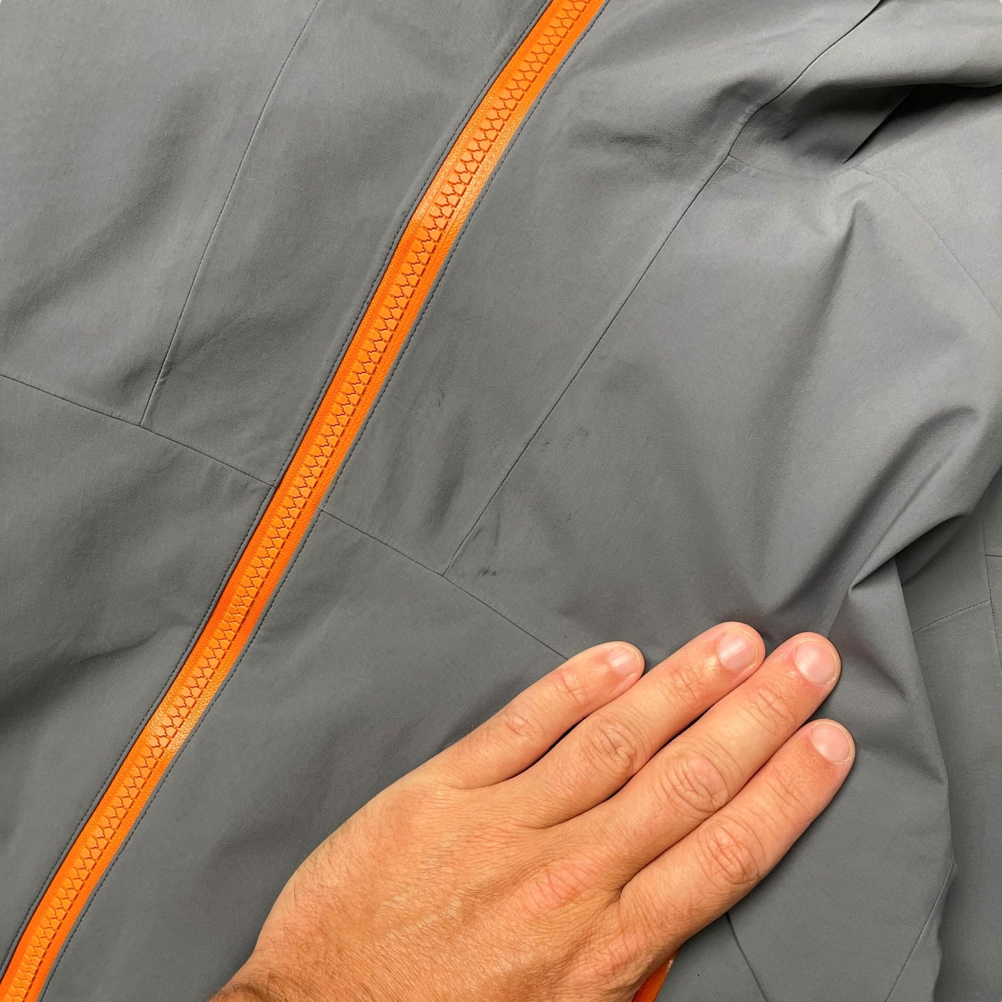 Arc’teryx Sabre Gore-Tex Shell Jacket (M)