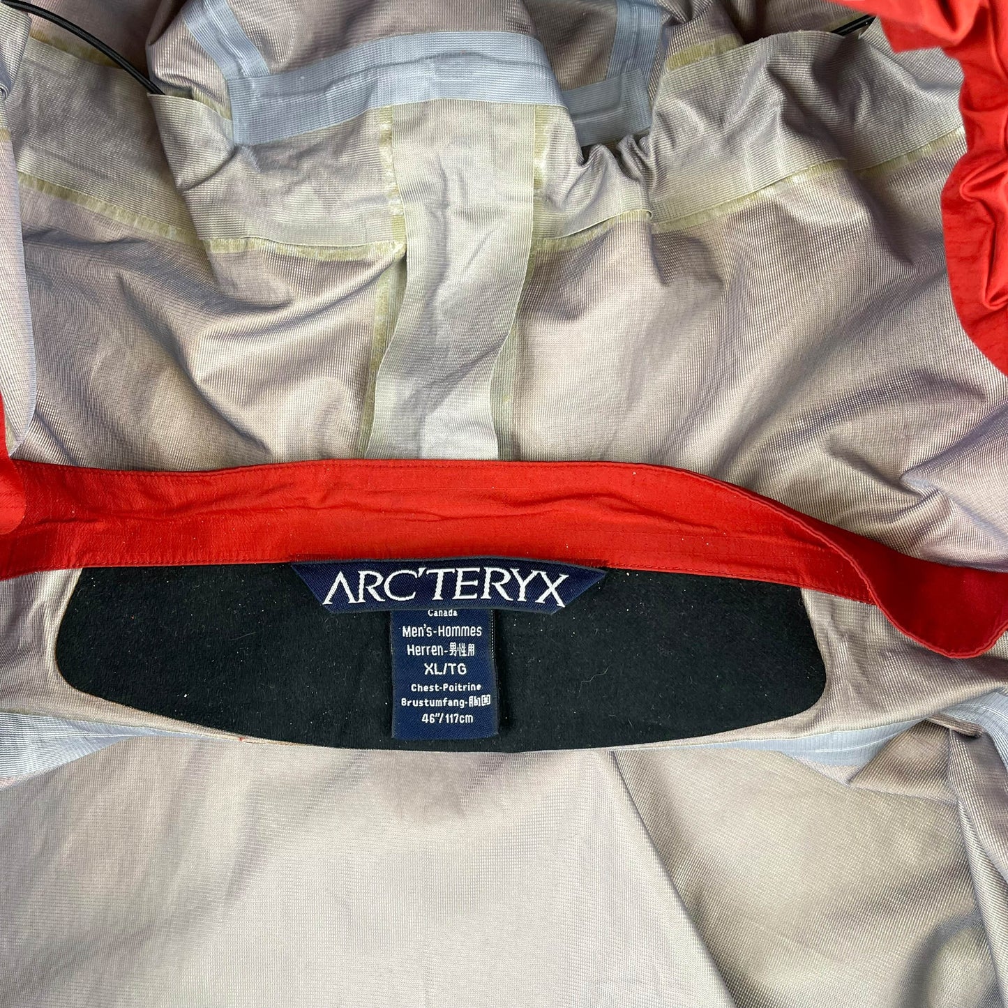 Vintage Arc'teryx Theta AR (XL)