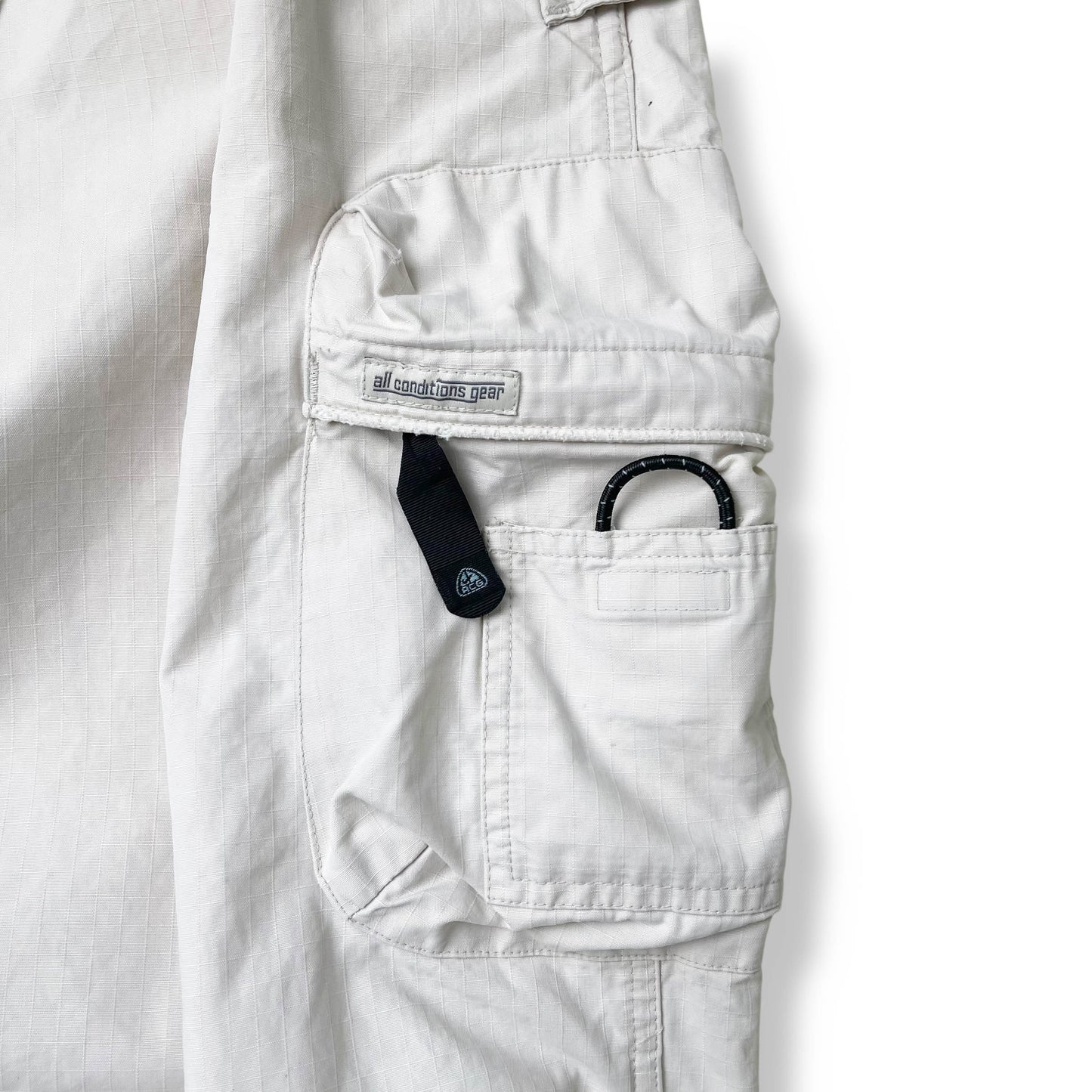 Vintage Nike ACG Cargo Pants (XL)
