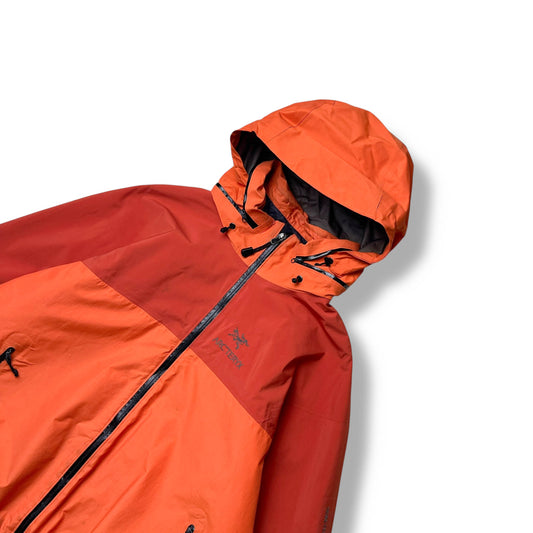 Vintage Arc’teryx Fission AR Gore-tex Jacket (L)