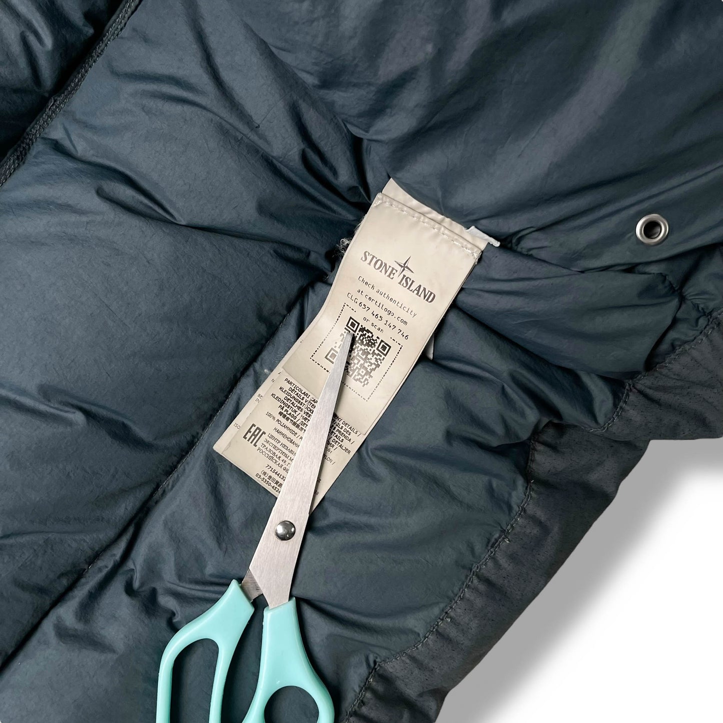 Stone Island Naslan Light Watro Down-TC Puffer Jacket (M)