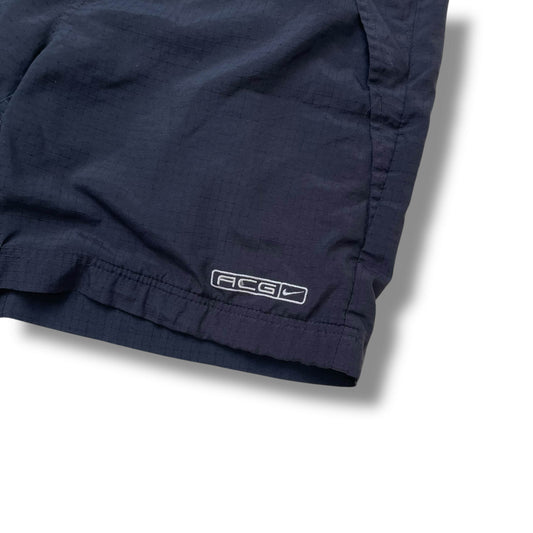 Vintage Nike ACG Shorts (XL)