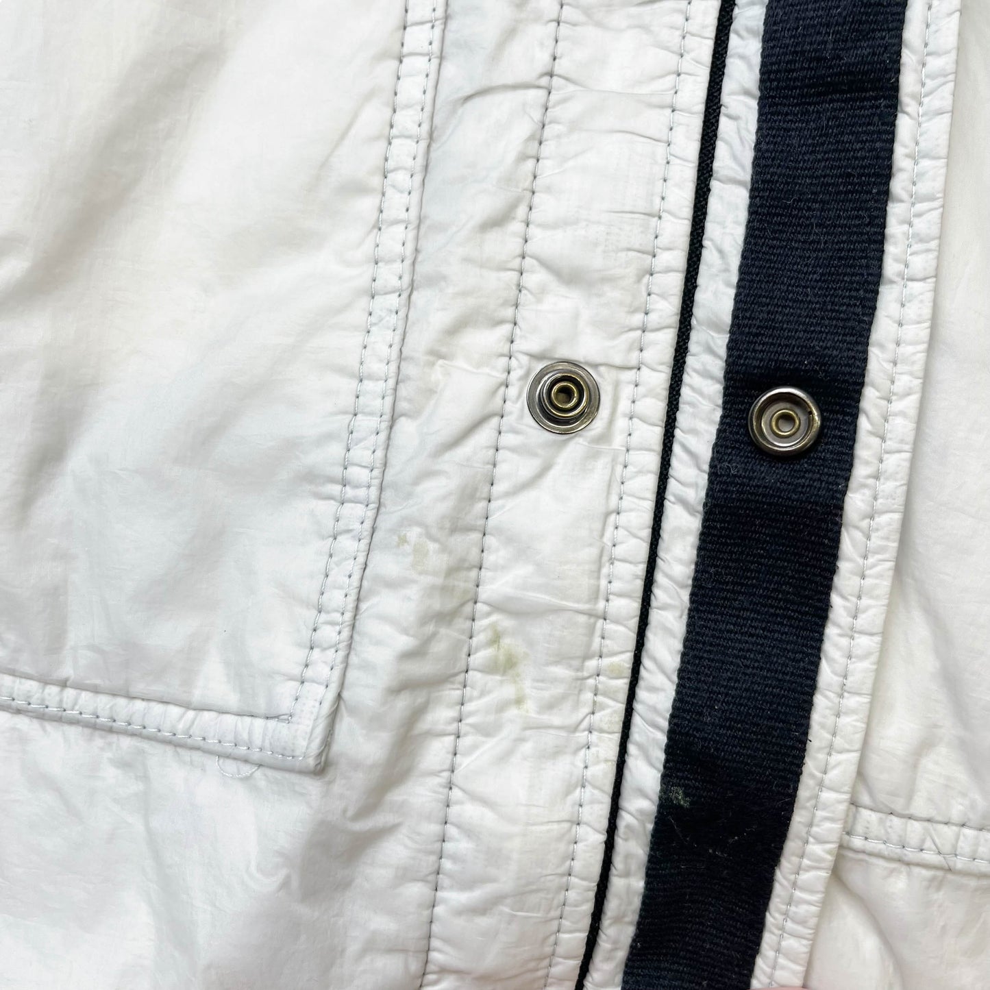 Stone Island Micro Ripstop Tyvek Jacket (L)