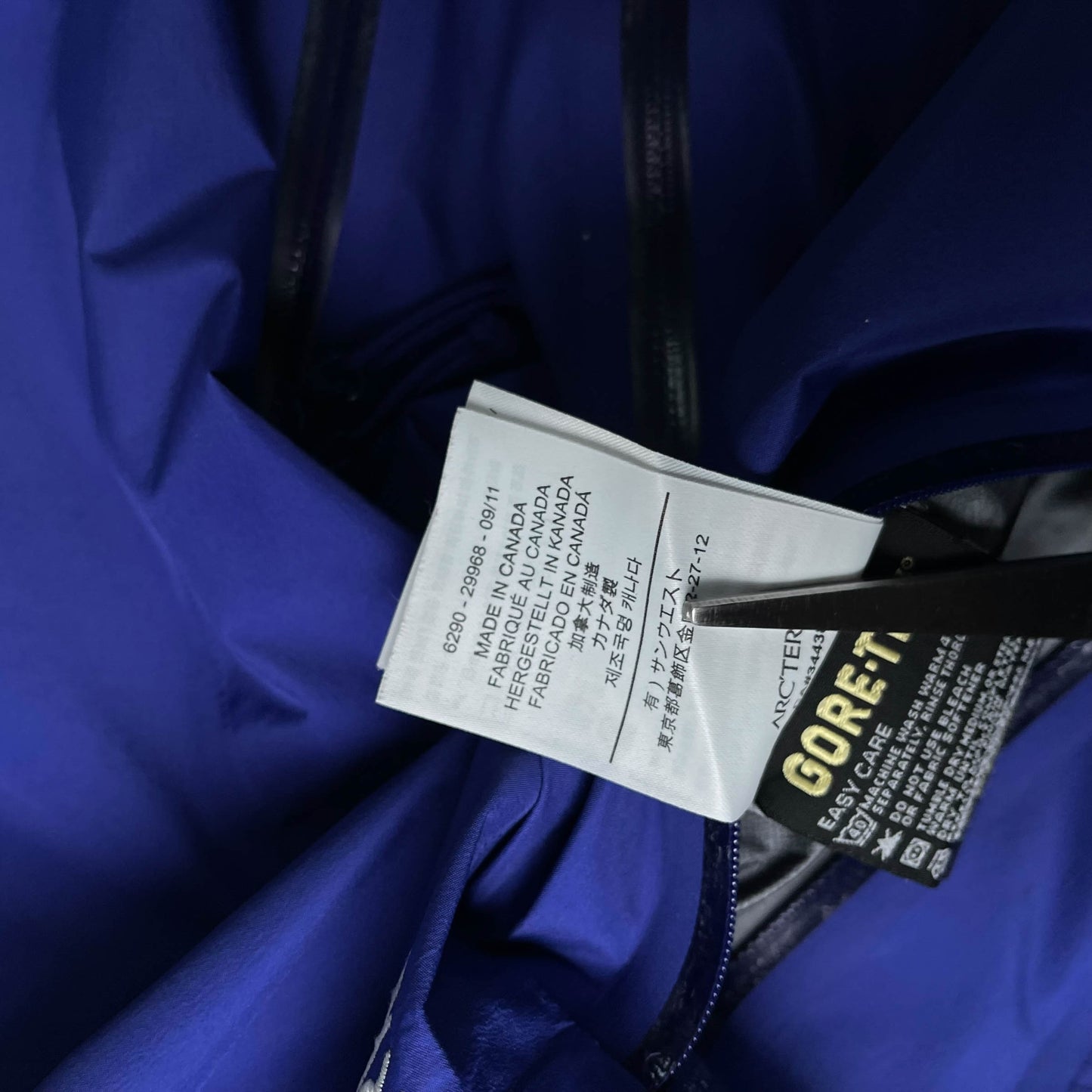 Arc'teryx Alpha LT Gore-tex Shell Jacket (M)