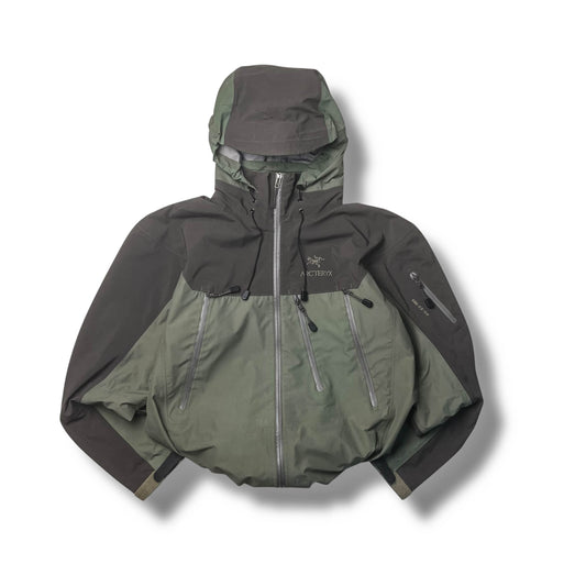 Vintage Arc'teryx Theta AR Gore-tex Shell Jacket (L)