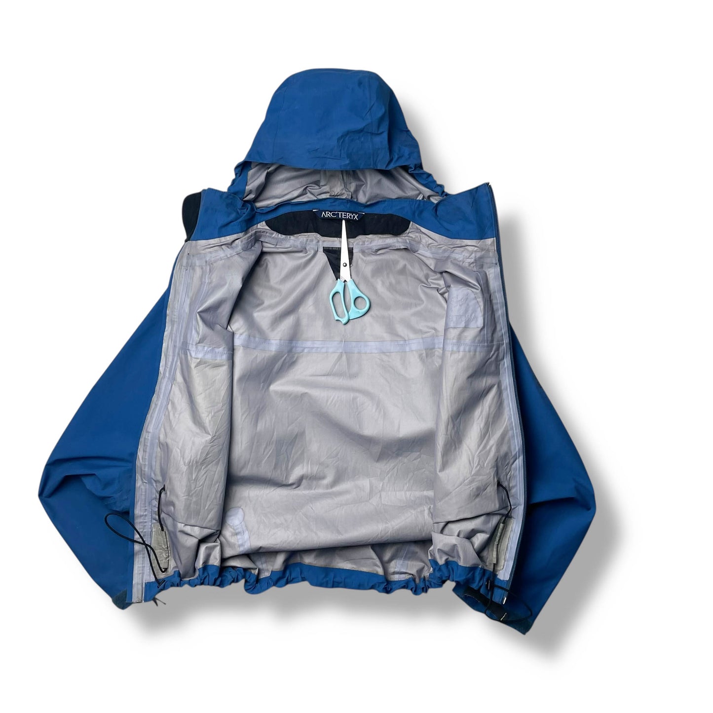 Vintage Arc'teryx Beta AR Gore-tex Shell Jacket (L)