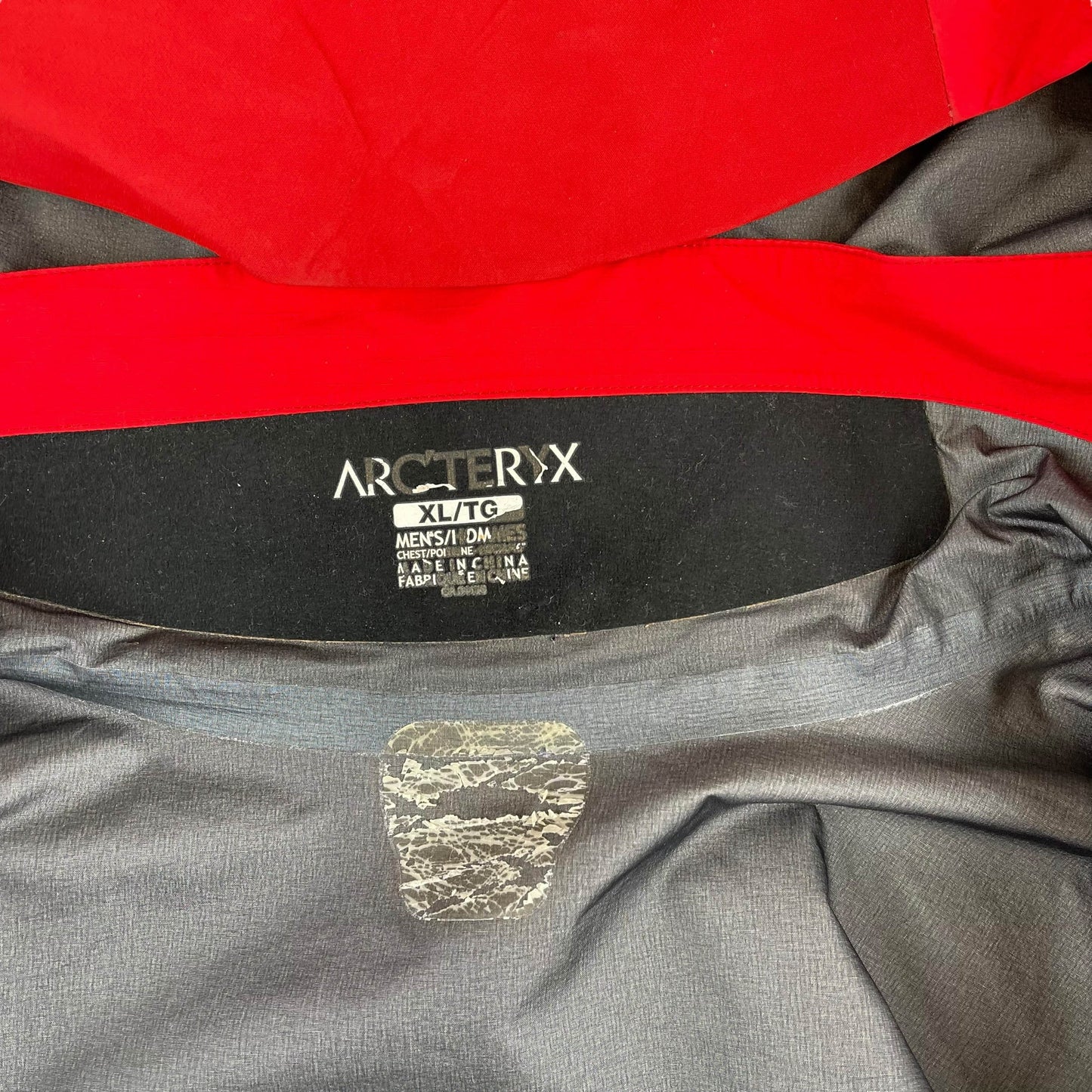 Arc'teryx Theta AR (XL)