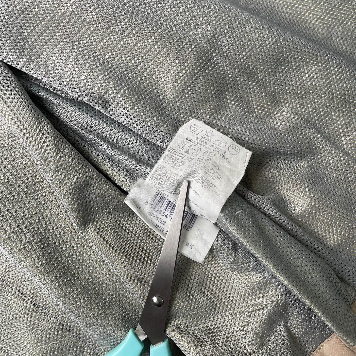 Vintage Prada Sport gore-tex Jacket (M)