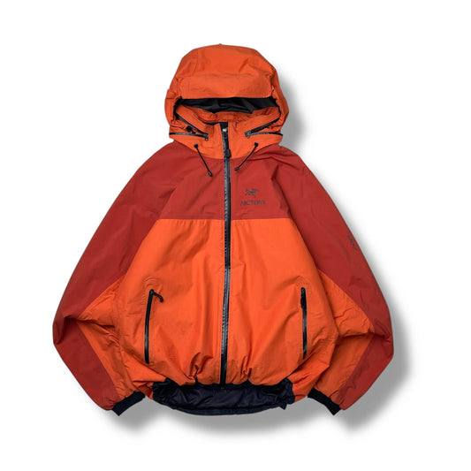 Vintage Arc’teryx Fission AR Jacket (M)