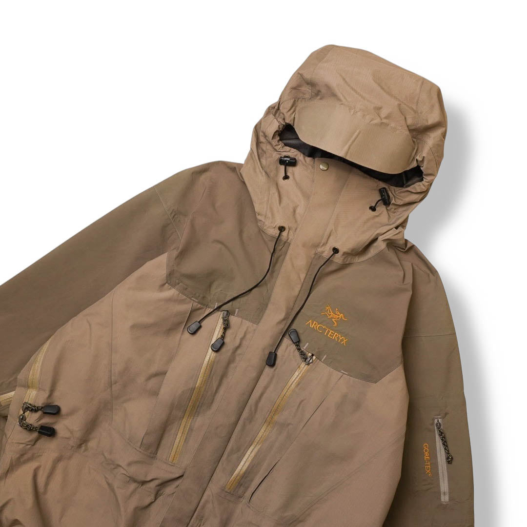 Vintage Arc'teryx Alpha SV Gore-tex Shell Jacket (M)